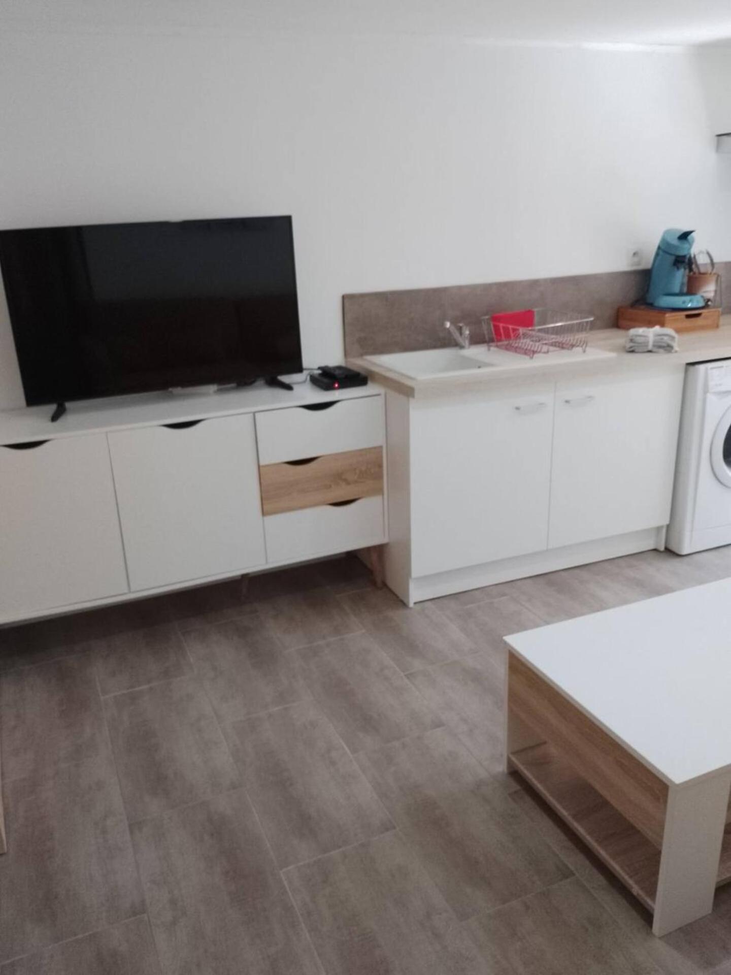 Appartement Cosy Avec Exterieur Saint-Privat-des-Vieux Exterior photo